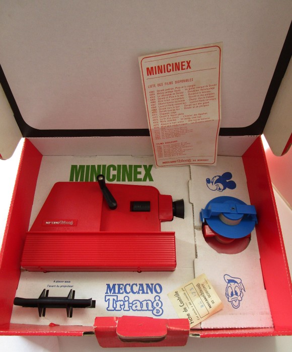 A-02-Minicinex. Walt Disney.jpg