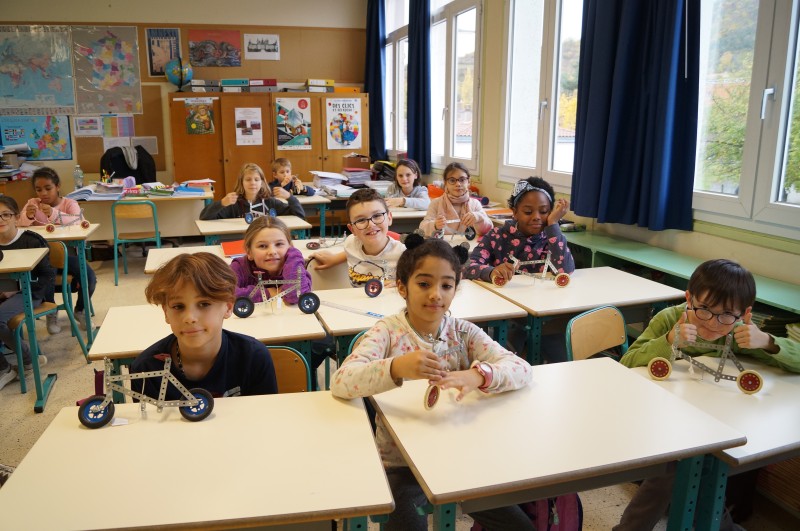 25-Partie droite de la classe.jpg
